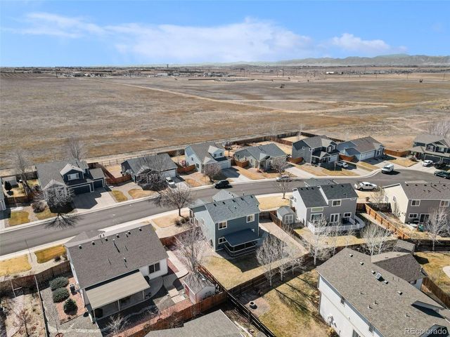 655 Elizabeth Street Circle, Dacono, CO 80514