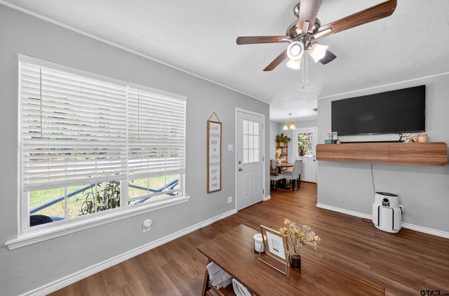 304 County Road 3525, Hawkins, TX 75765