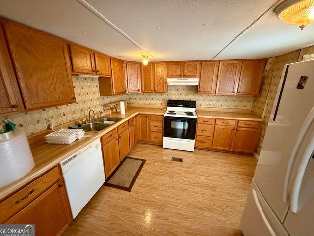 1900 Ga Highway 27, Vienna, GA 31092