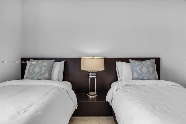 495 Brickell Ave 2405, Miami, FL 33131