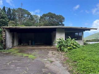 3211 Melemele Place, Honolulu, HI 96822