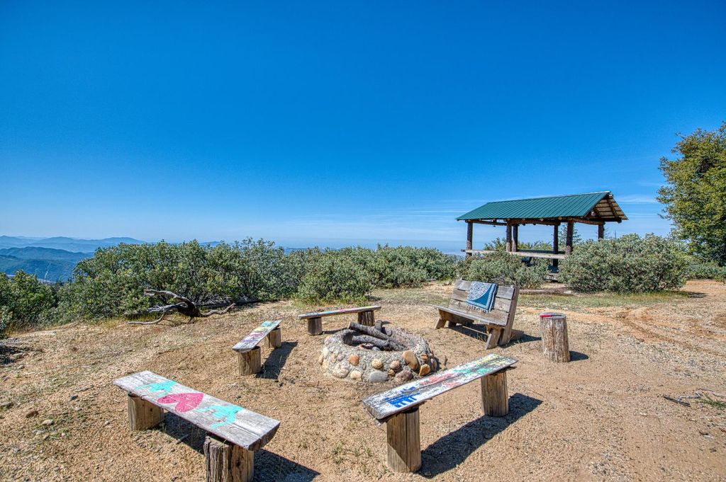 Image 19 of property listing at 11111 Upper Cressman Road, Shaver Lake, CA 93664