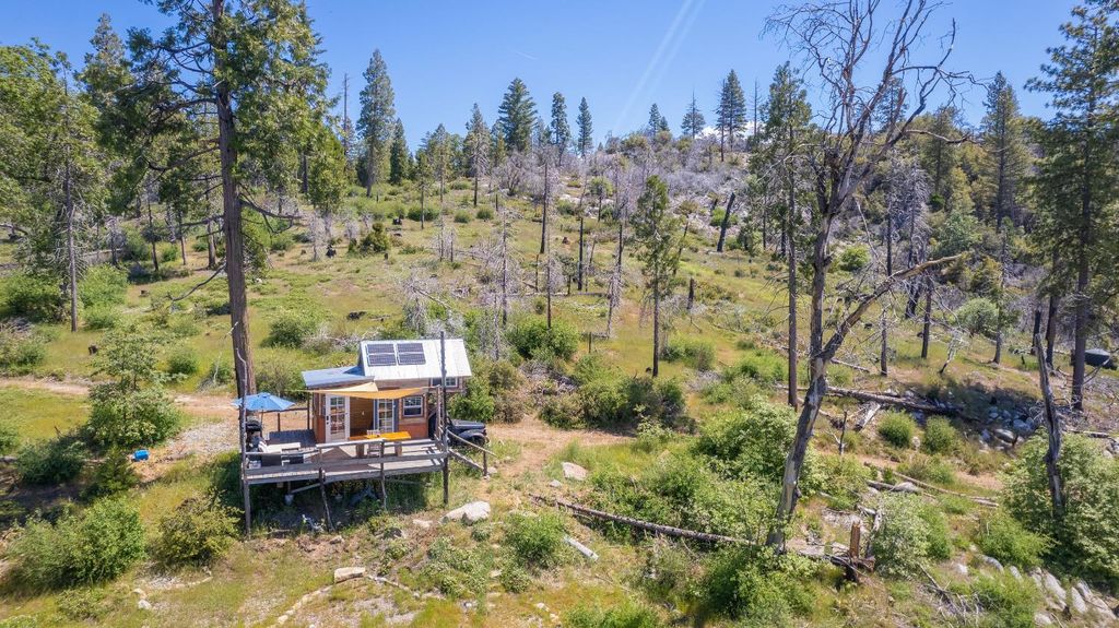 Image 25 of property listing at 11111 Upper Cressman Road, Shaver Lake, CA 93664