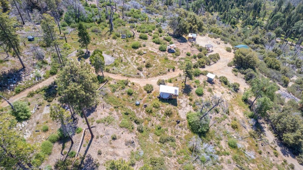 Image 27 of property listing at 11111 Upper Cressman Road, Shaver Lake, CA 93664