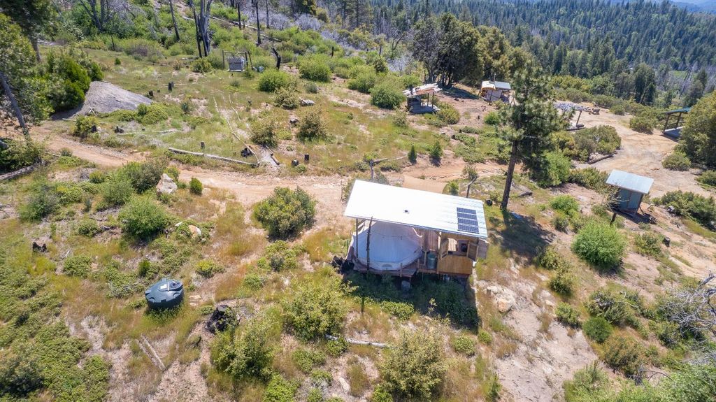 Image 28 of property listing at 11111 Upper Cressman Road, Shaver Lake, CA 93664
