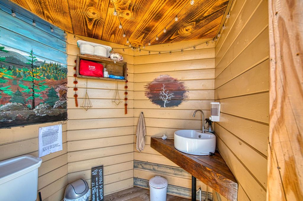 Image 73 of property listing at 11111 Upper Cressman Road, Shaver Lake, CA 93664