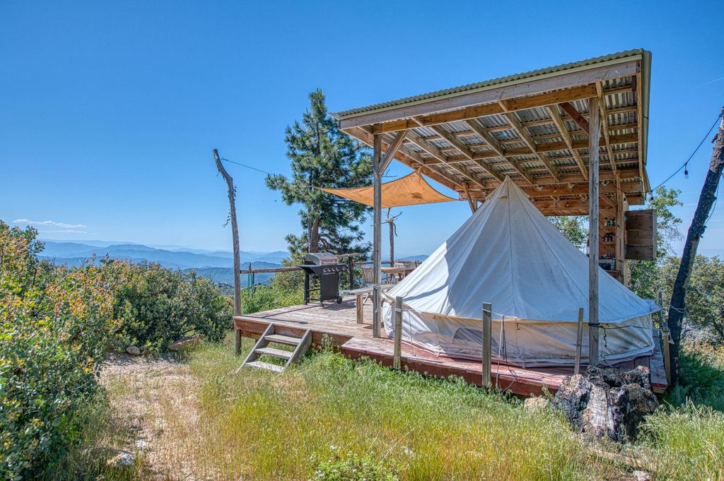 Image 75 of property listing at 11111 Upper Cressman Road, Shaver Lake, CA 93664