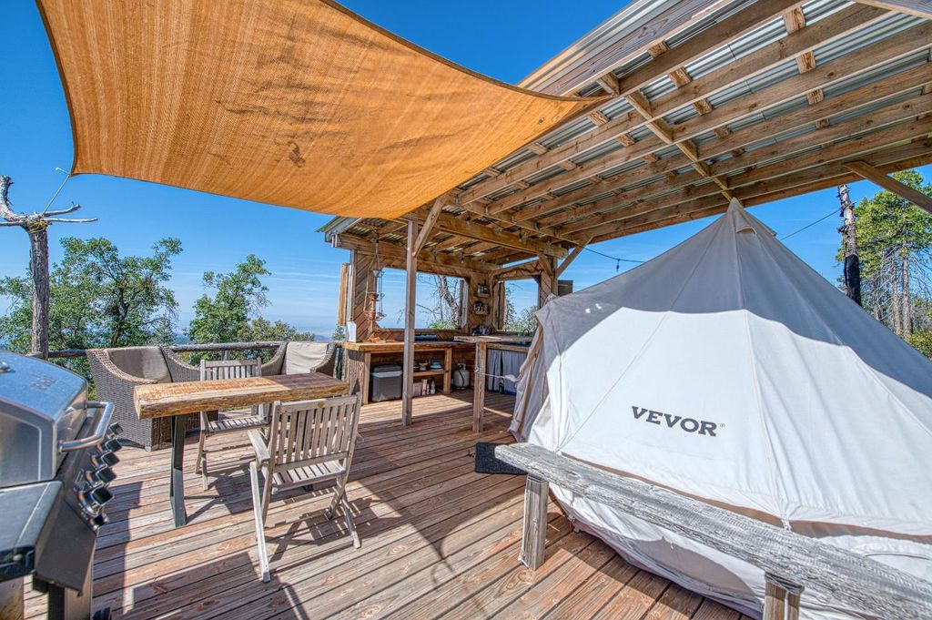 Image 76 of property listing at 11111 Upper Cressman Road, Shaver Lake, CA 93664
