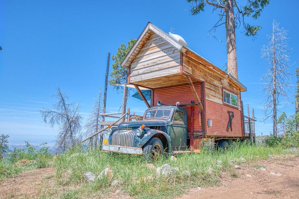 Image 90 of property listing at 11111 Upper Cressman Road, Shaver Lake, CA 93664