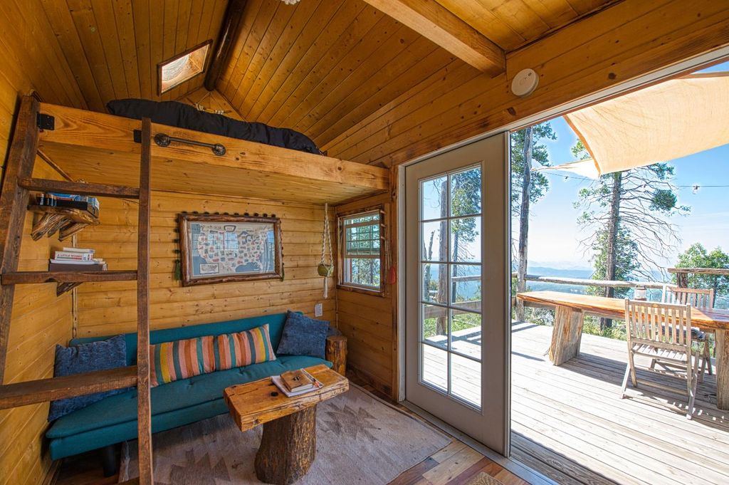 Image 99 of property listing at 11111 Upper Cressman Road, Shaver Lake, CA 93664