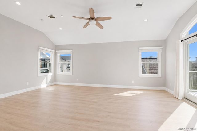 71 Michigan Street, Long Beach, NY 11561