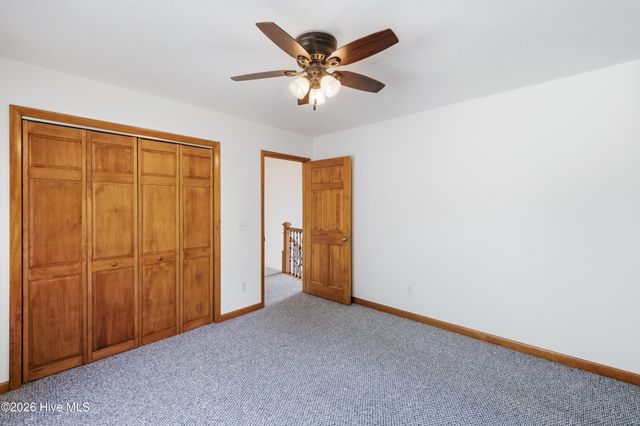 35 Harold Court, Hampstead, NC 28443