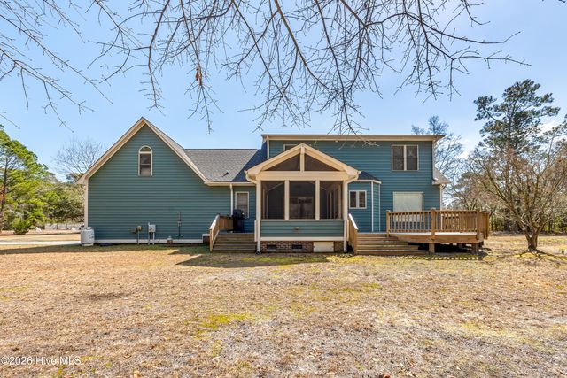 35 Harold Court, Hampstead, NC 28443