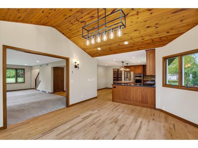 4314 Damascus Trail, Cottage Grove, WI 53527