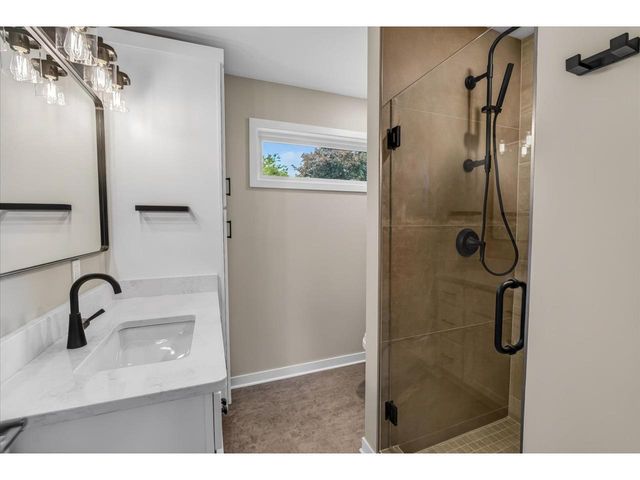 4314 Damascus Trail, Cottage Grove, WI 53527