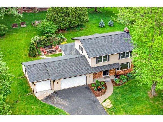 4314 Damascus Trail, Cottage Grove, WI 53527
