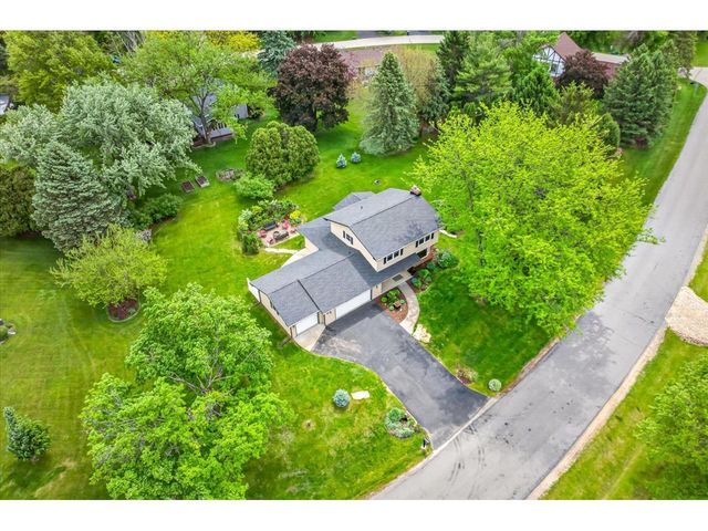 4314 Damascus Trail, Cottage Grove, WI 53527
