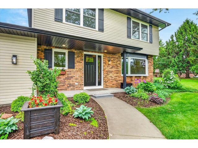 4314 Damascus Trail, Cottage Grove, WI 53527
