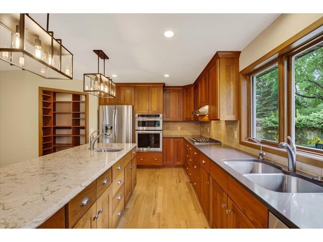 4314 Damascus Trail, Cottage Grove, WI 53527