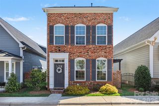 1124 Almerton Drive, Denver, NC 28037