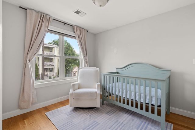 615 Adams St 615, Boston, MA 02122