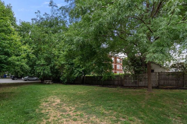 615 Adams St 615, Boston, MA 02122