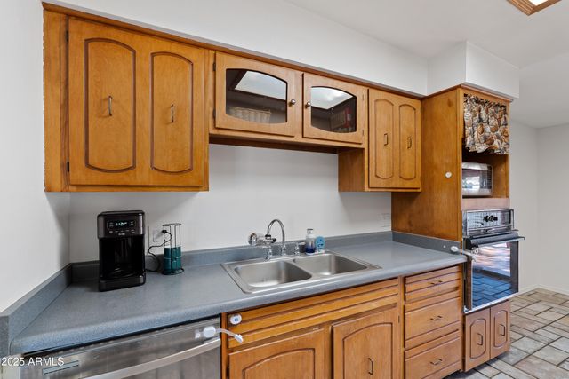 2332 E Carmelita Drive, Sierra Vista, AZ 85635