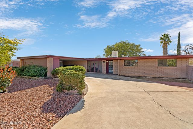 2332 E Carmelita Drive, Sierra Vista, AZ 85635