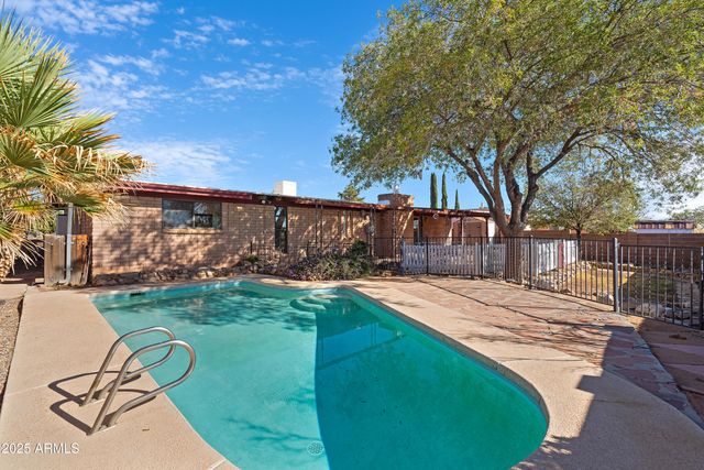 2332 E Carmelita Drive, Sierra Vista, AZ 85635