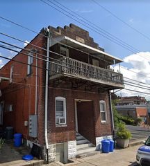 520 Brinton Ave 1R, Trafford, PA 15085