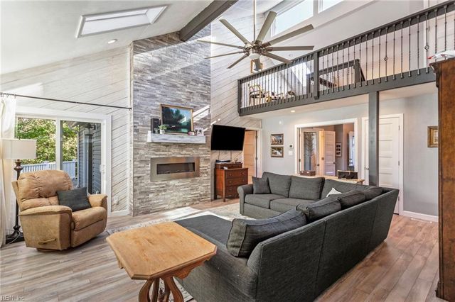 505 Torrey CT, Virginia Beach, VA 23454