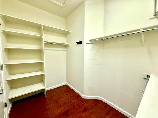 9946 Hatherton Way, Elk Grove, CA 95757