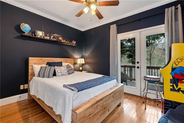 1060 Golden Avenue, Dahlonega, GA 30533