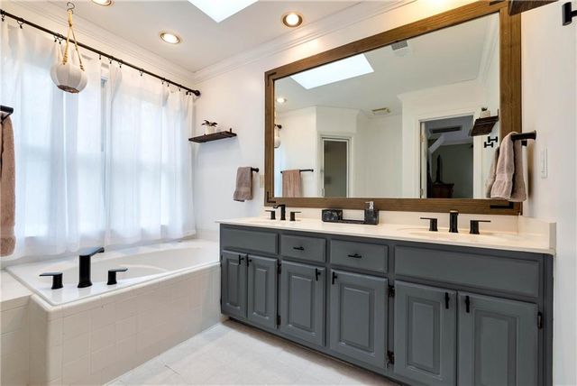 1060 Golden Avenue, Dahlonega, GA 30533