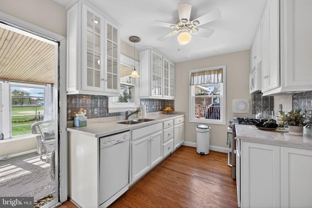 312 WASHINGTON AVE, Oaklyn, NJ 08107