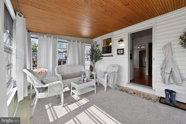 312 WASHINGTON AVE, Oaklyn, NJ 08107