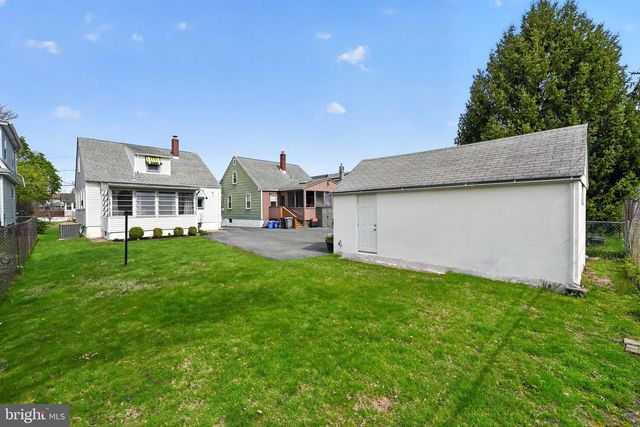 312 WASHINGTON AVE, Oaklyn, NJ 08107