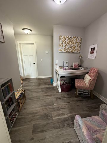 49 Mulberry Loop NE, Minot, ND 58703