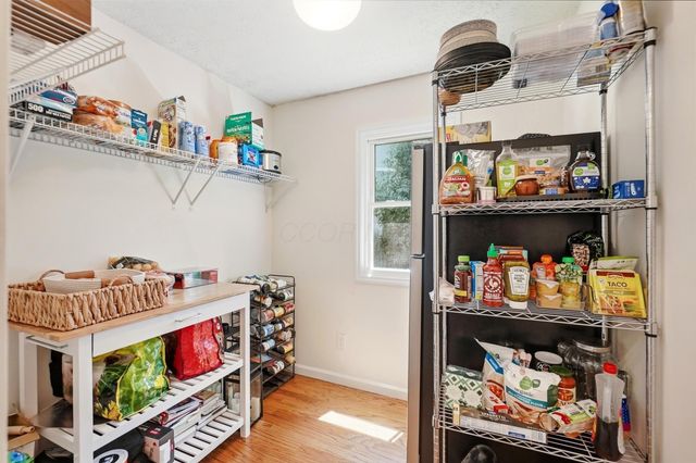 5203 Hickory Grove, Columbus, OH 43214