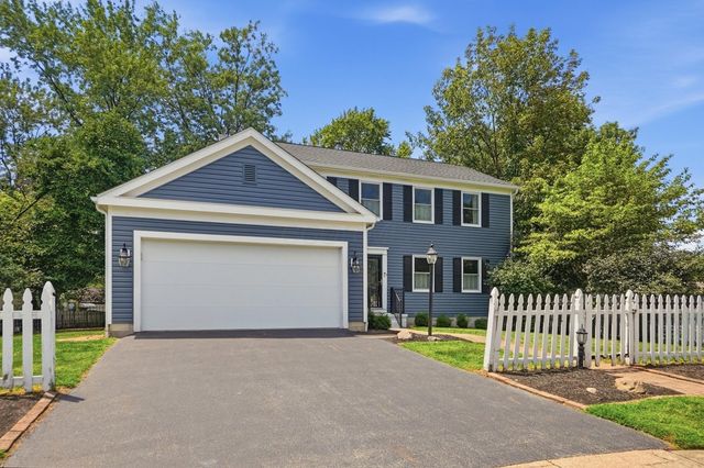 5203 Hickory Grove, Columbus, OH 43214