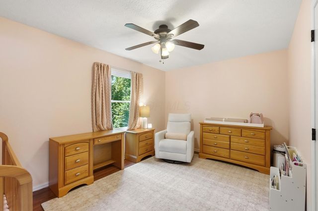 5203 Hickory Grove, Columbus, OH 43214