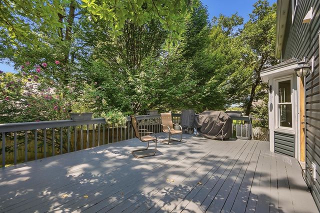5203 Hickory Grove, Columbus, OH 43214