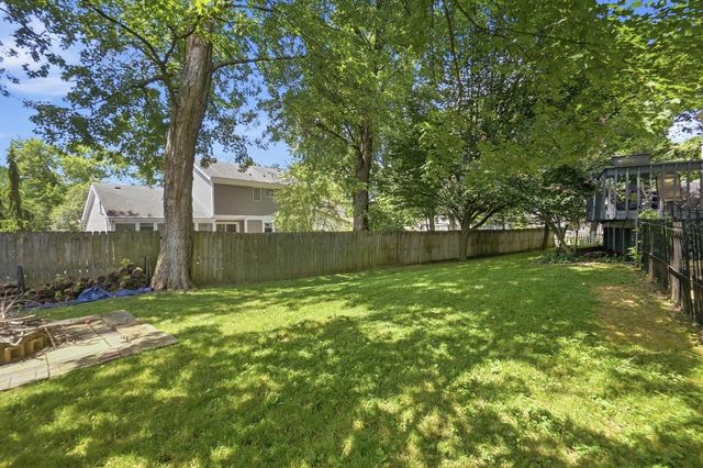5203 Hickory Grove, Columbus, OH 43214
