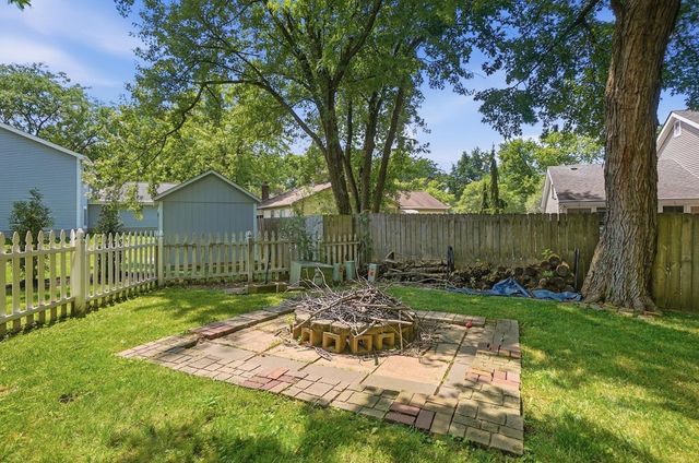 5203 Hickory Grove, Columbus, OH 43214