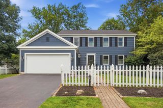 5203 Hickory Grove, Columbus, OH 43214