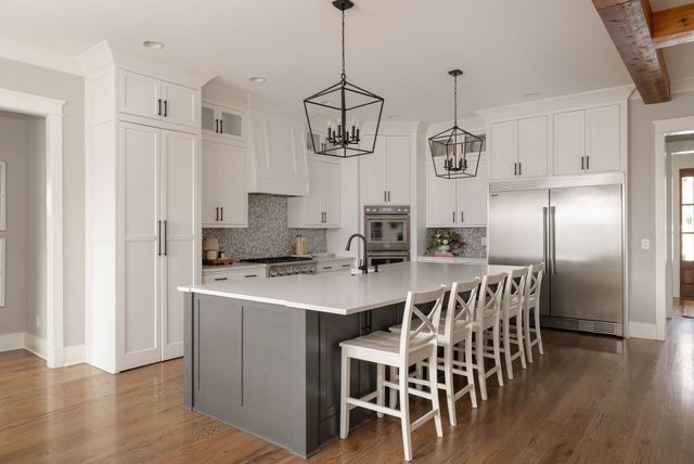 2186 Hartland Rd, Franklin, TN 37069