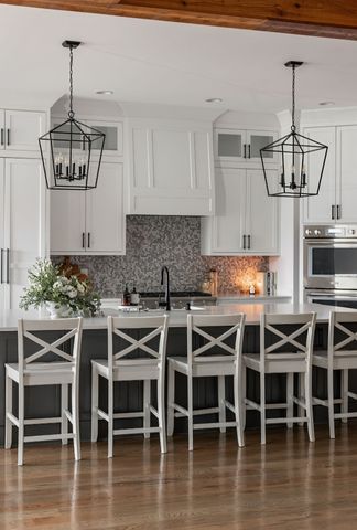 2186 Hartland Rd, Franklin, TN 37069