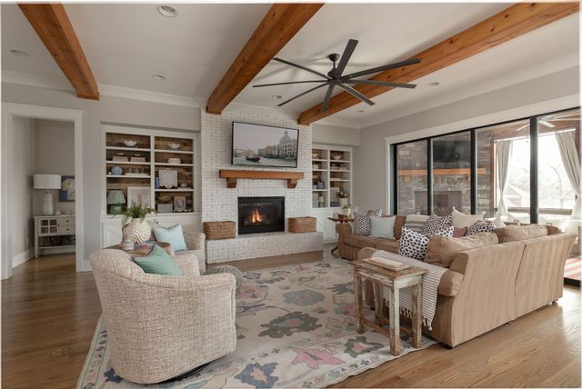 2186 Hartland Rd, Franklin, TN 37069