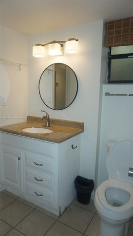 1100 Colony Point Cir 206, Pembroke Pines, FL 33026