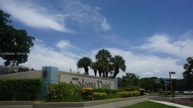 1100 Colony Point Cir 206, Pembroke Pines, FL 33026
